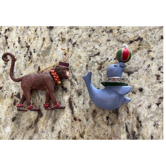 Vintage Circus Monkey & Circus Seal w/ball on Nose Christmas Ornament Resin EUC - Picture 2 of 6